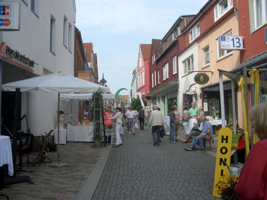 Hafenflohmarkt und Neustadtfest in Husum 2013 – Fotogalerie