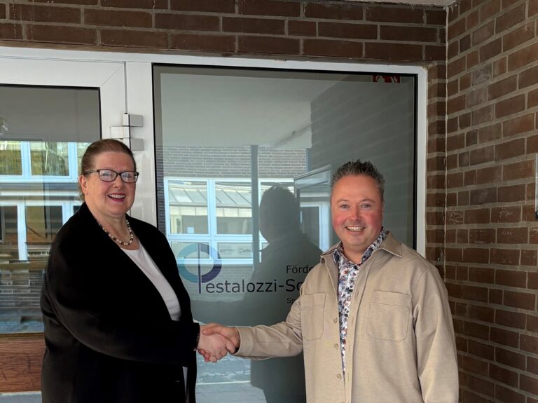Neuer Schulleiter an der Pestalozzischule Husum