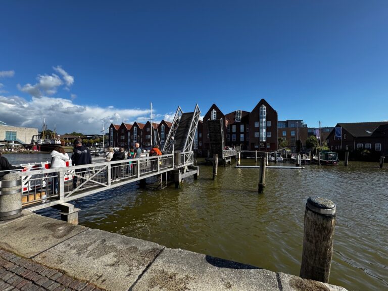 Arbeiten an den Hafenklappbrücken erfolgen später