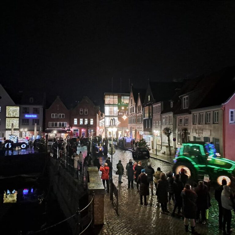 Traktoren-Lichterfahrt am 22. Dezember 2025 in Husum
